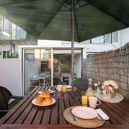 Cozy T.m. Flat In The Heart Of * Лиссабон